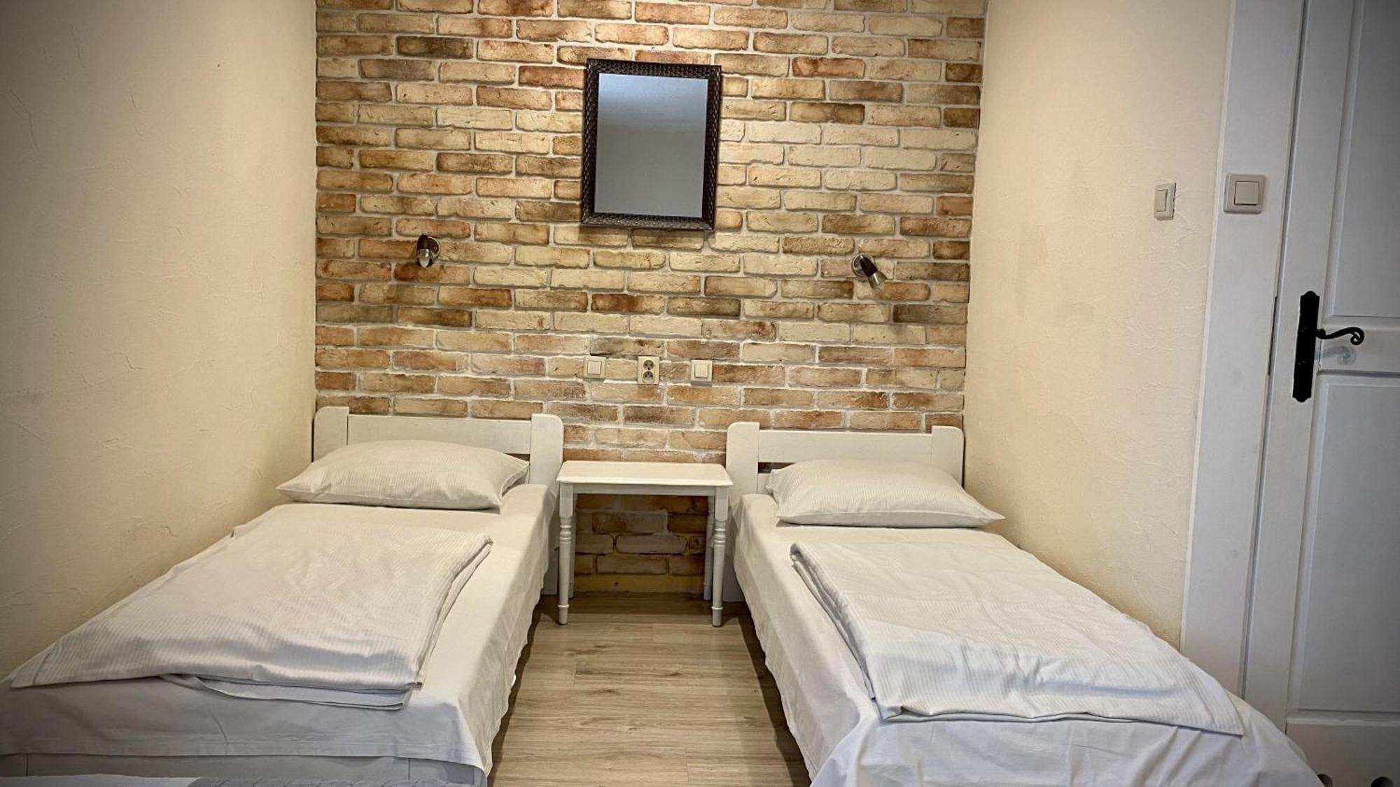 Villa Pod Orzechem W Zaniemyslu Εξωτερικό φωτογραφία