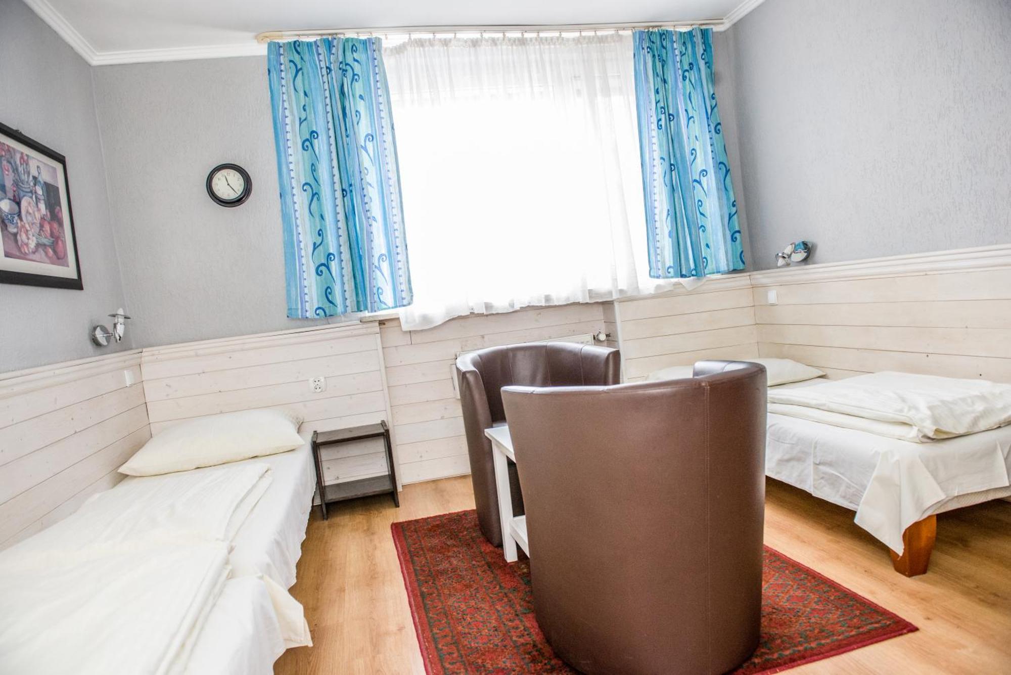 Villa Pod Orzechem W Zaniemyslu Εξωτερικό φωτογραφία